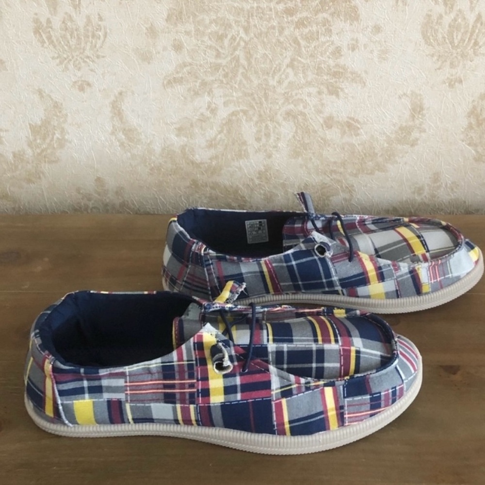 BNWT Rocket Dog Multicolor Plaid Sneakers